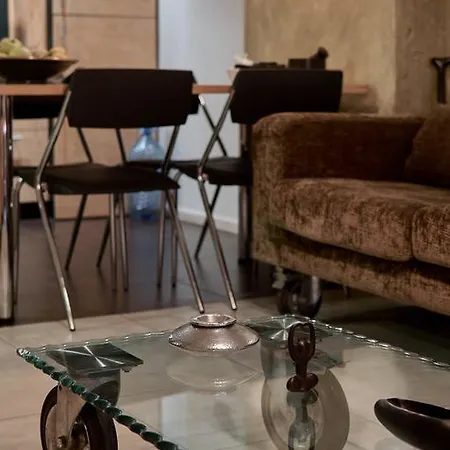 Apartment Funky Flat In Top Center